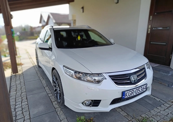 Honda Accord cena 61498 przebieg: 126000, rok produkcji 2014 z Gorlice małe 436